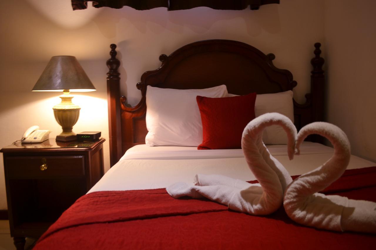 Hotel Villa Florencia Zona Rosa San Salvador Eksteriør bilde